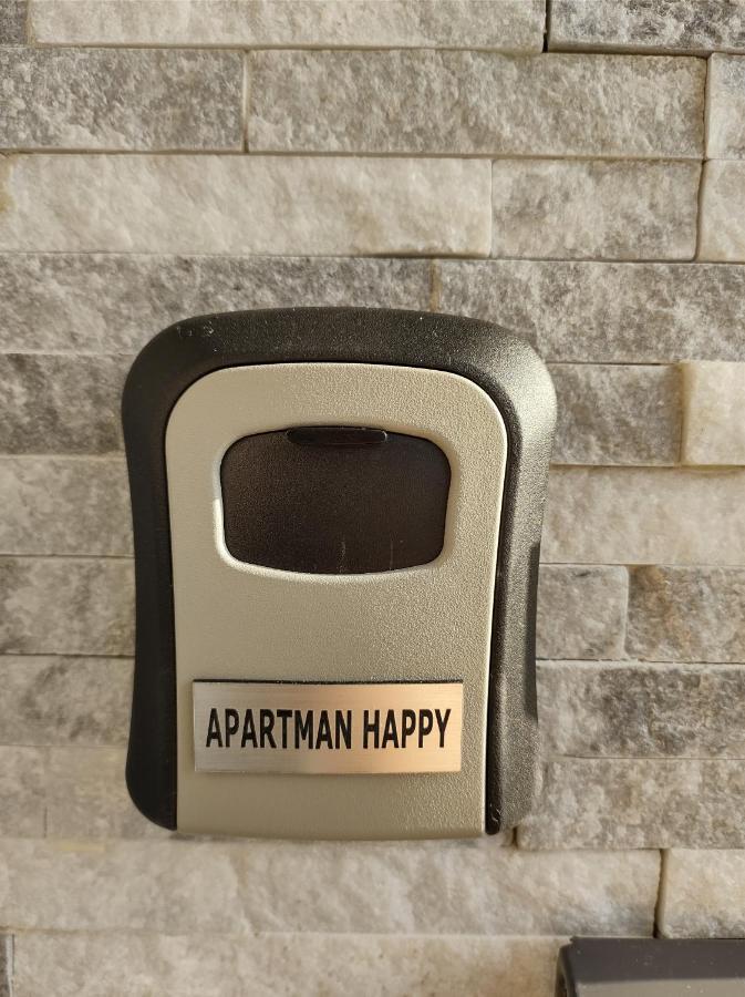 קארלובץ Happy Apartment מראה חיצוני תמונה