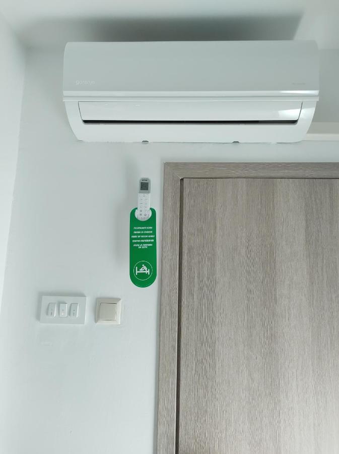 קארלובץ Happy Apartment מראה חיצוני תמונה
