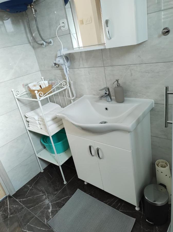 קארלובץ Happy Apartment מראה חיצוני תמונה