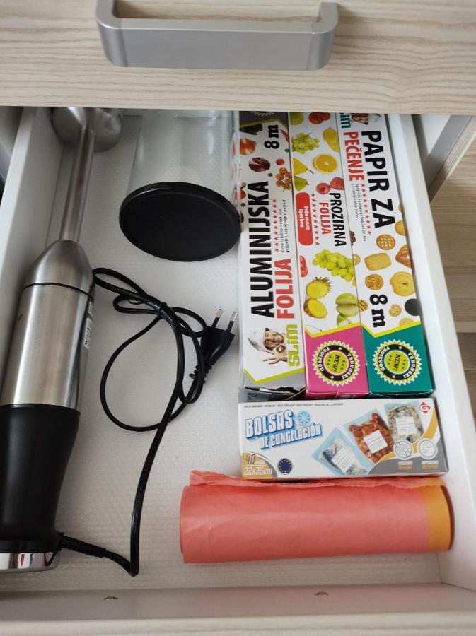 קארלובץ Happy Apartment מראה חיצוני תמונה