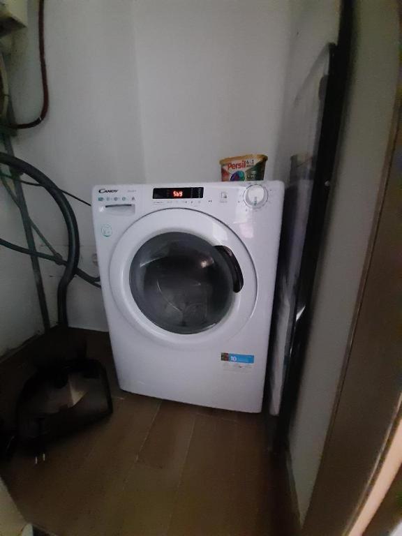 קארלובץ Happy Apartment מראה חיצוני תמונה